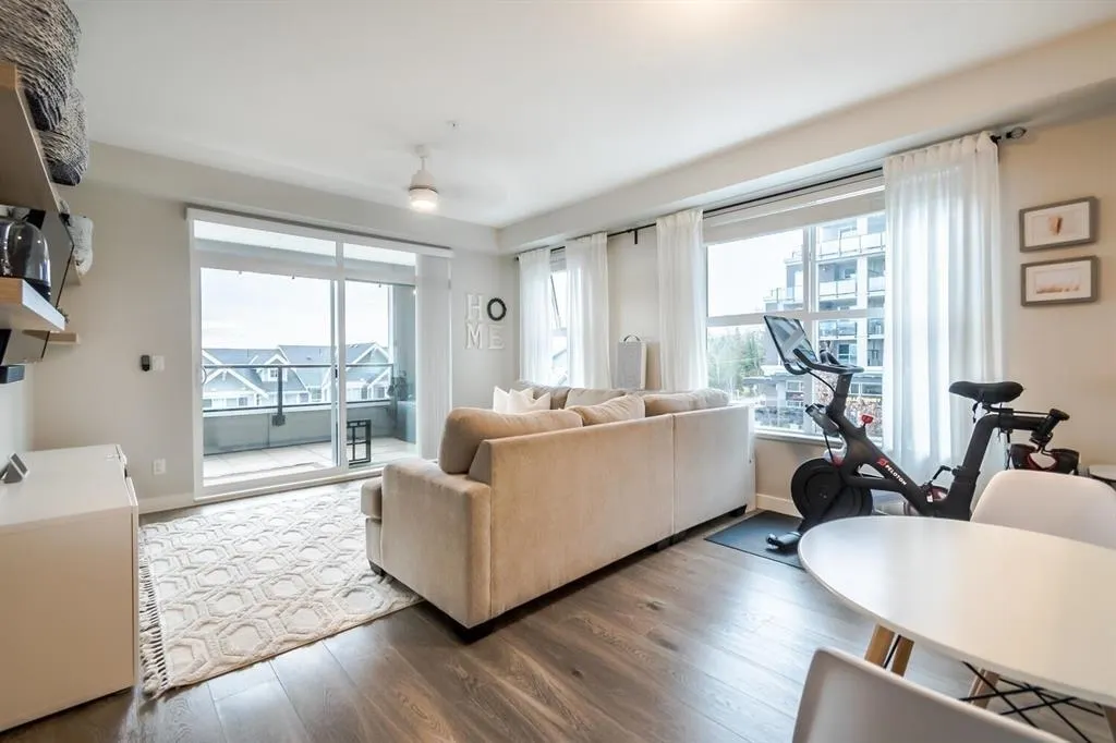 20826 72 Avenue #209