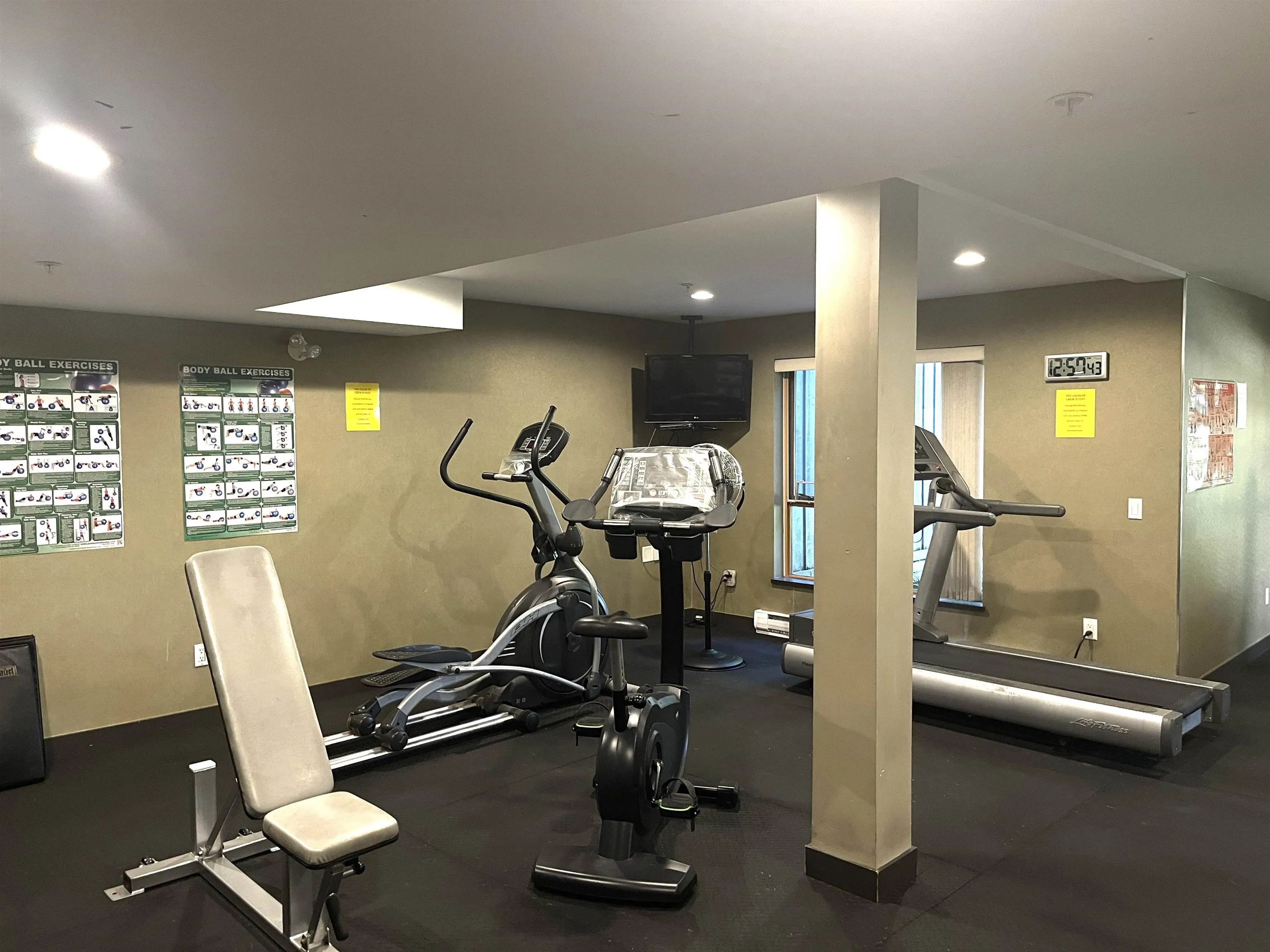 285 Newport Drive #215