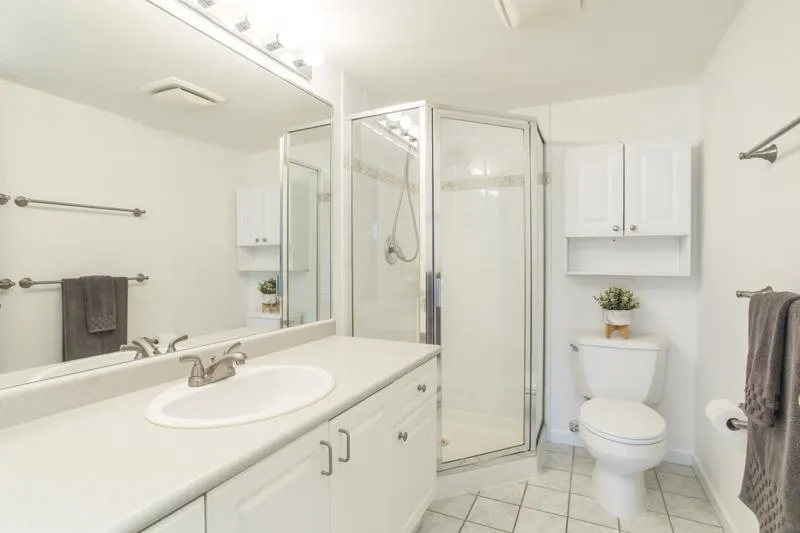6088 Minoru Boulevard #909