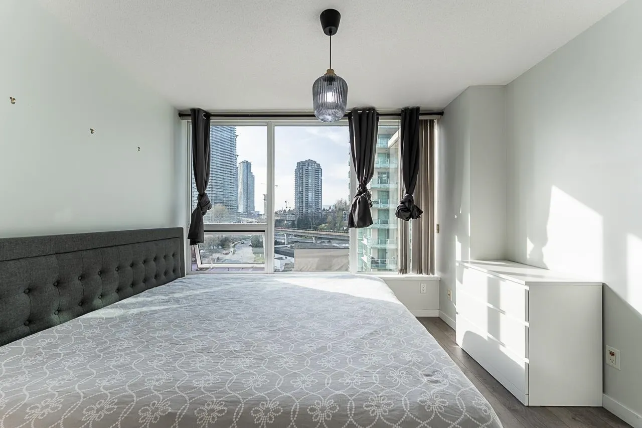 2232 Douglas Road #905