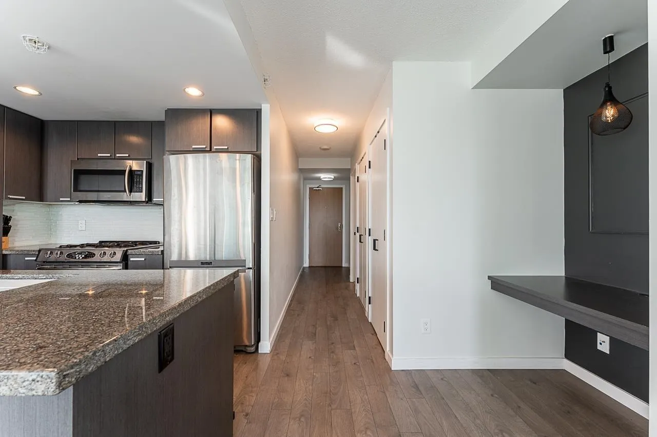 2232 Douglas Road #905