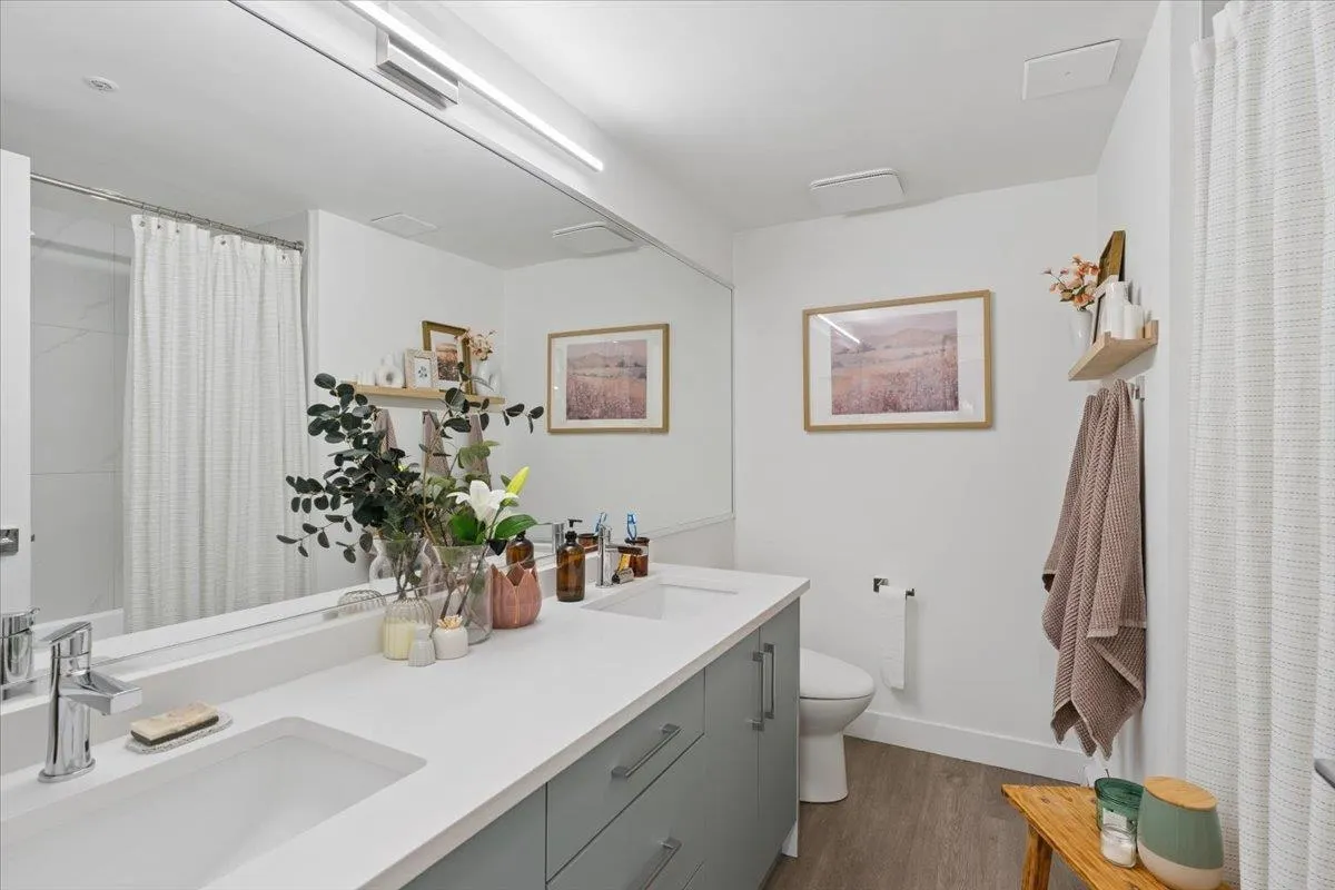 3 Rialto Court #121