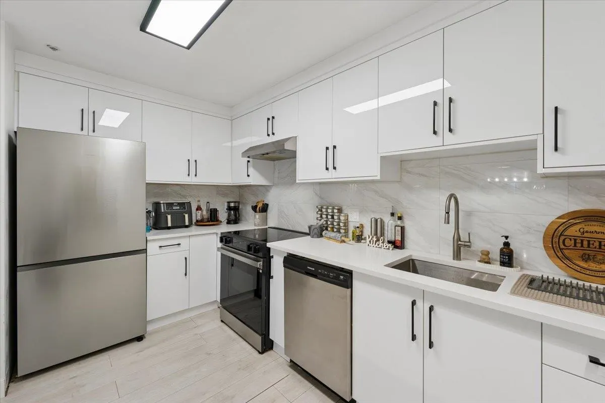 3 Rialto Court #121