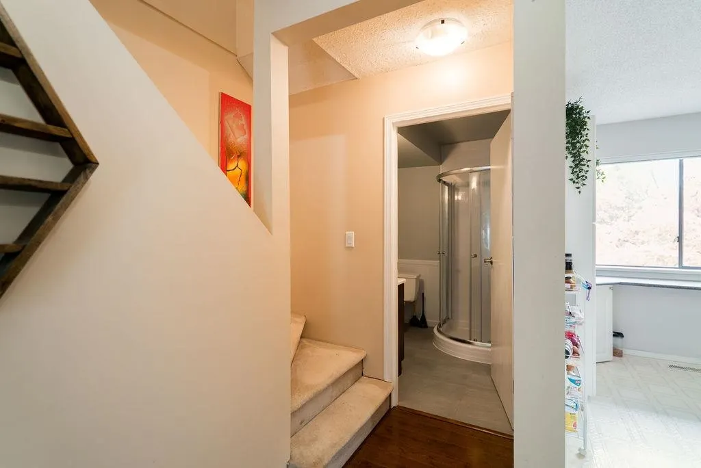 2990 Mariner Way #2
