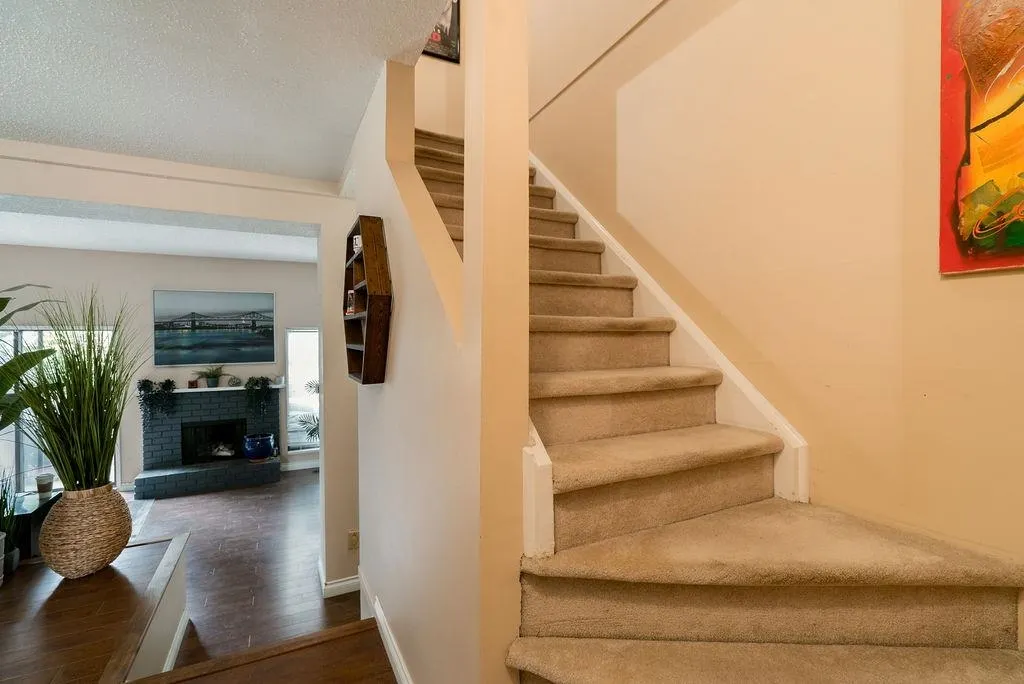 2990 Mariner Way #2
