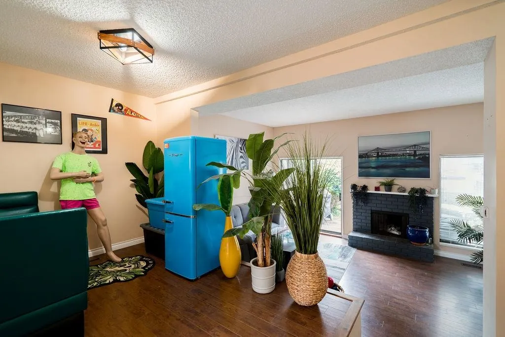 2990 Mariner Way #2
