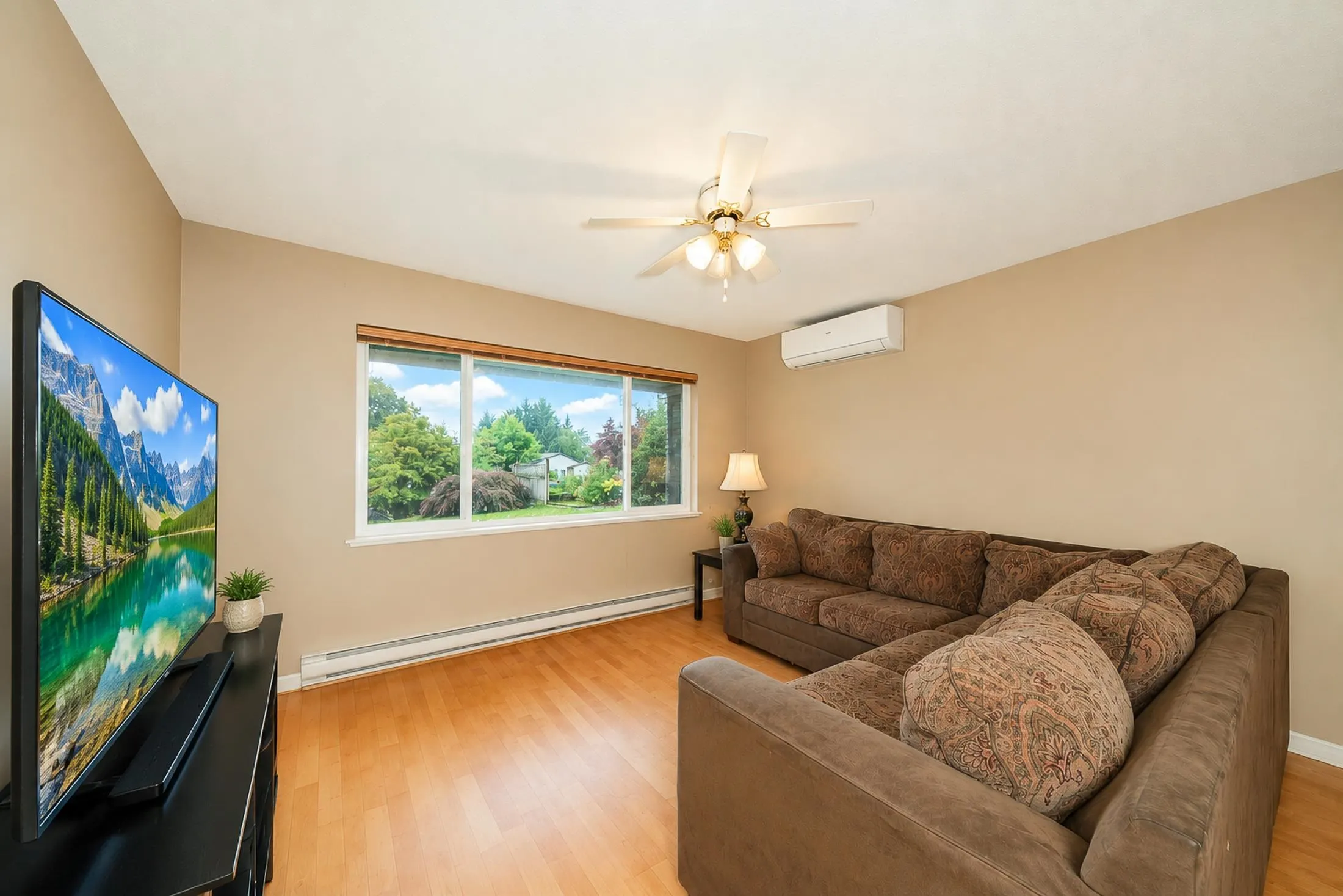772 Appleyard Court