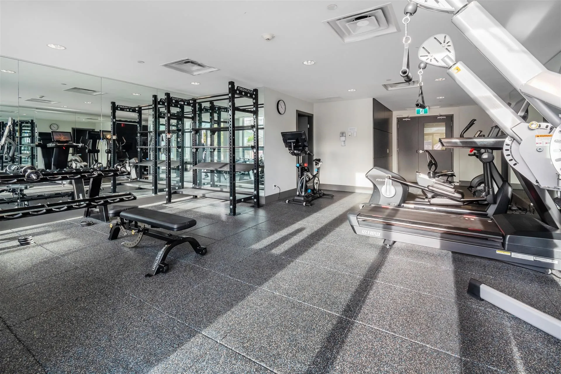 4963 Cambie Street #305