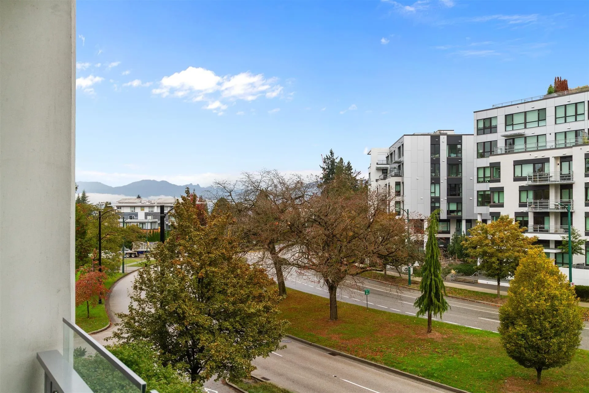 4963 Cambie Street #305