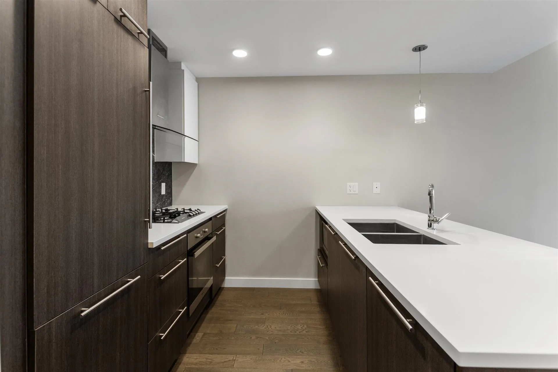 4963 Cambie Street #305