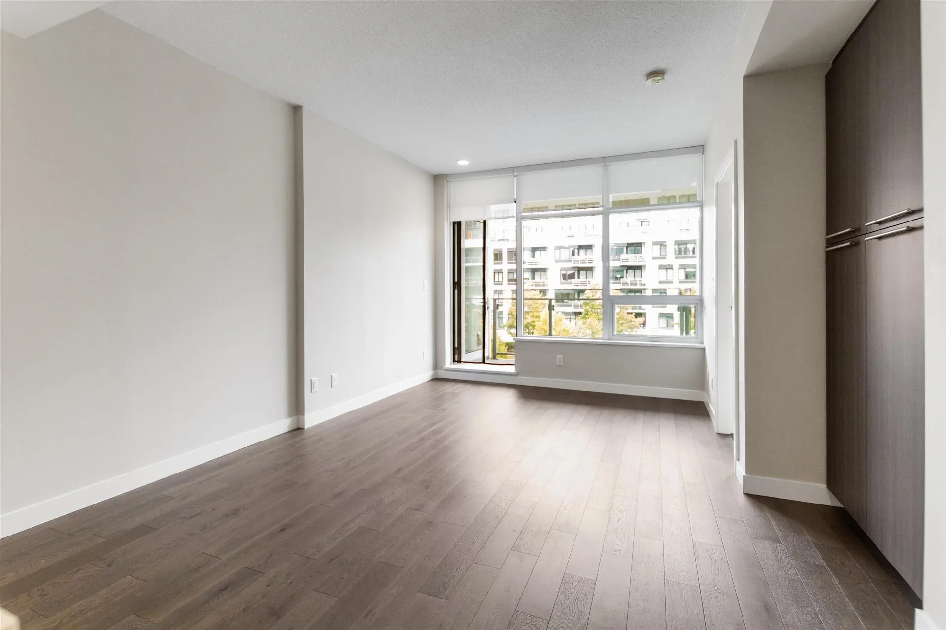4963 Cambie Street #305