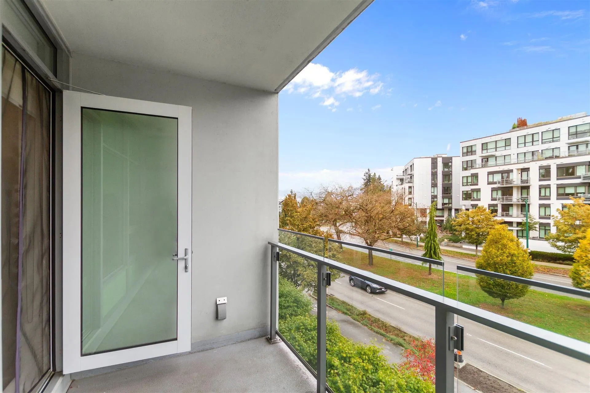 4963 Cambie Street #305