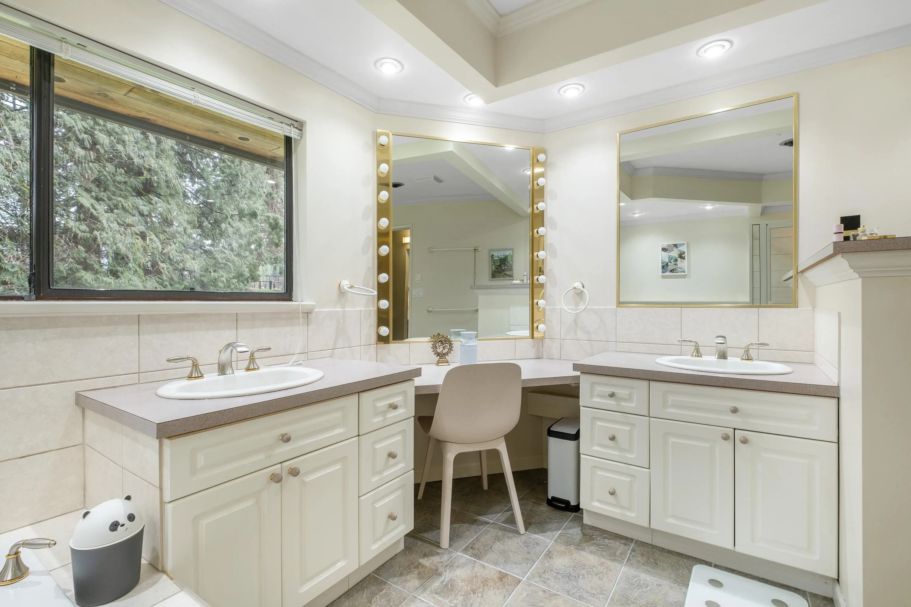 12795 Fern Crescent