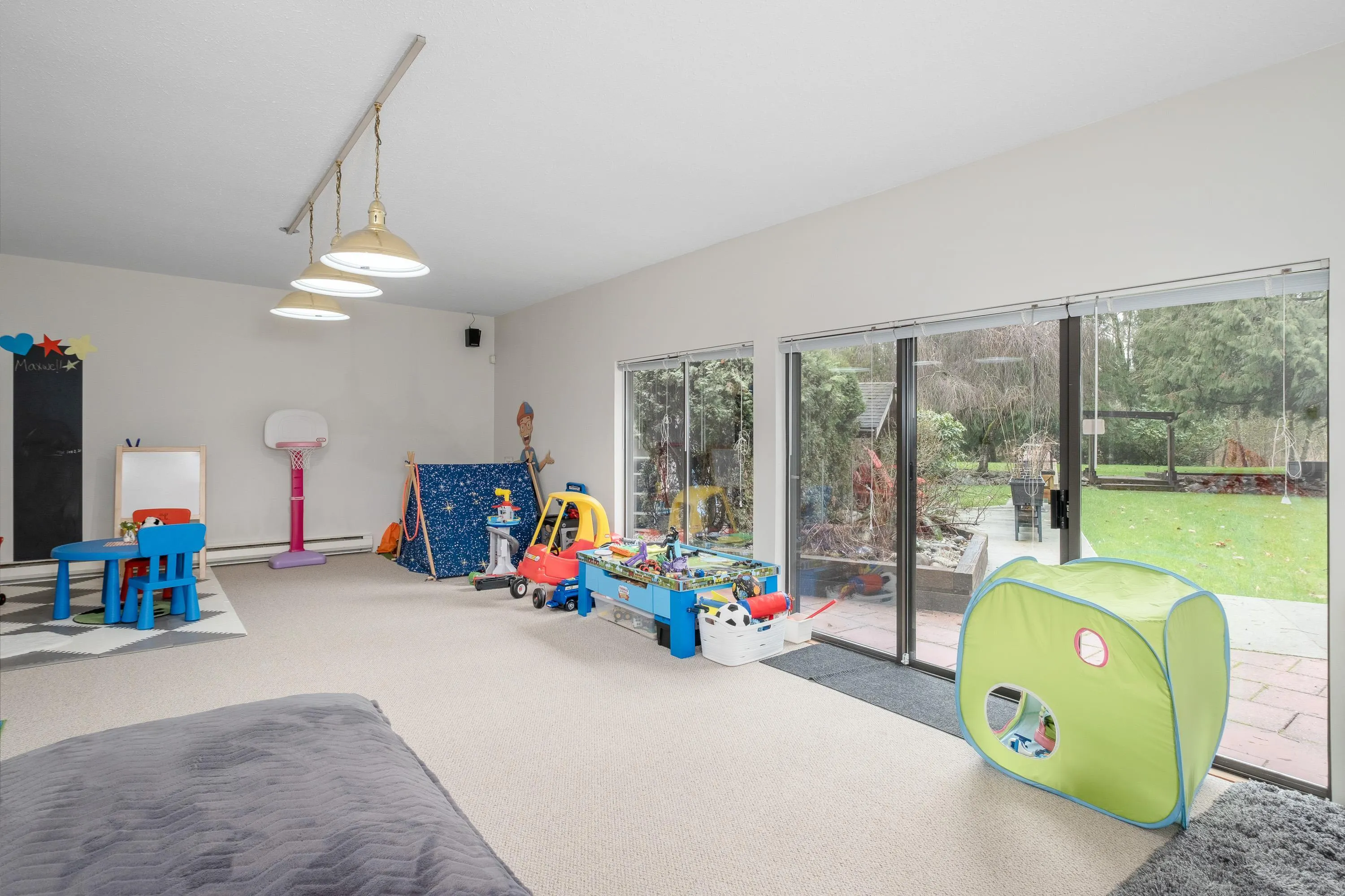 12795 Fern Crescent