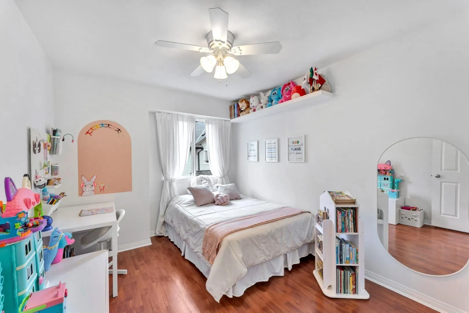 1055 Riverwood Gate #142