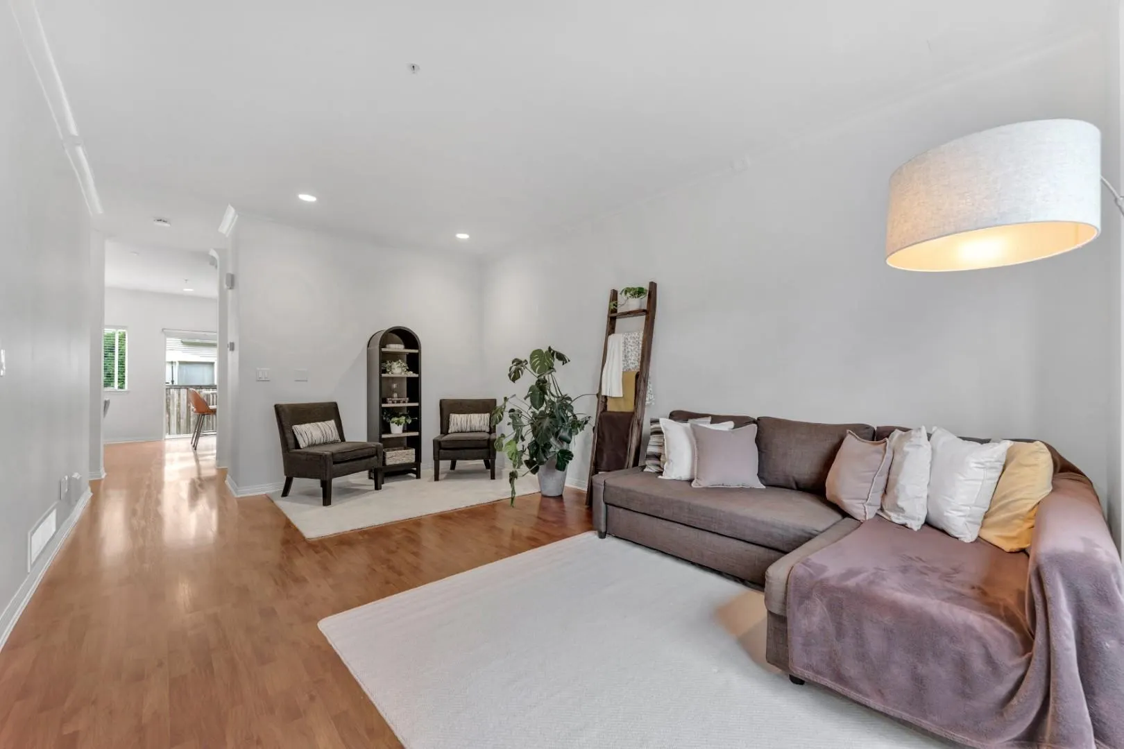 1055 Riverwood Gate #142