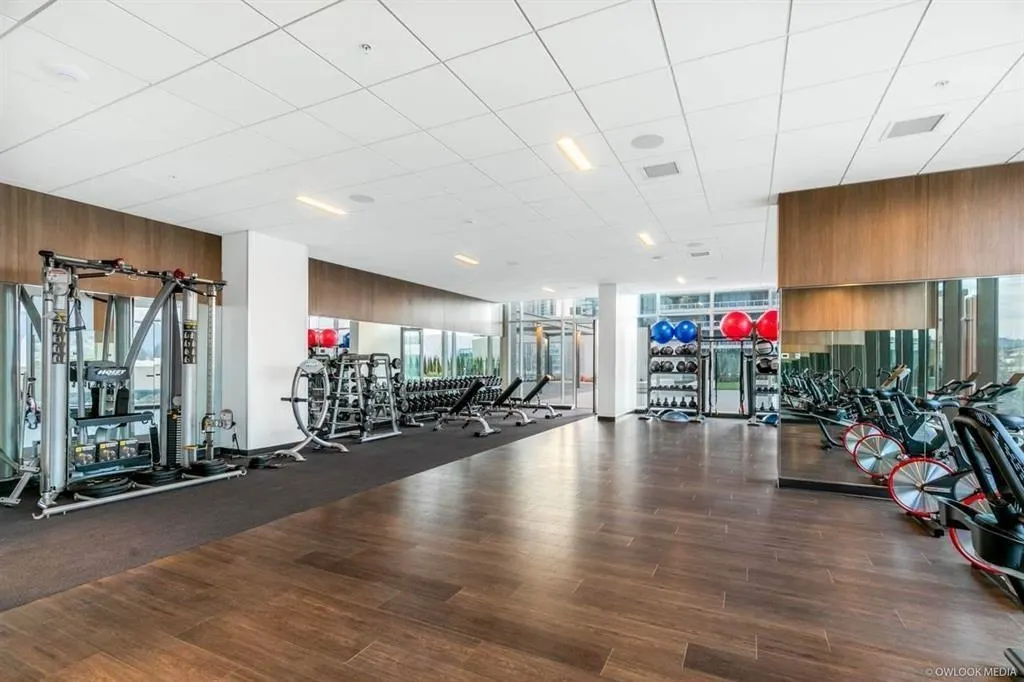 4650 Brentwood Boulevard #4906