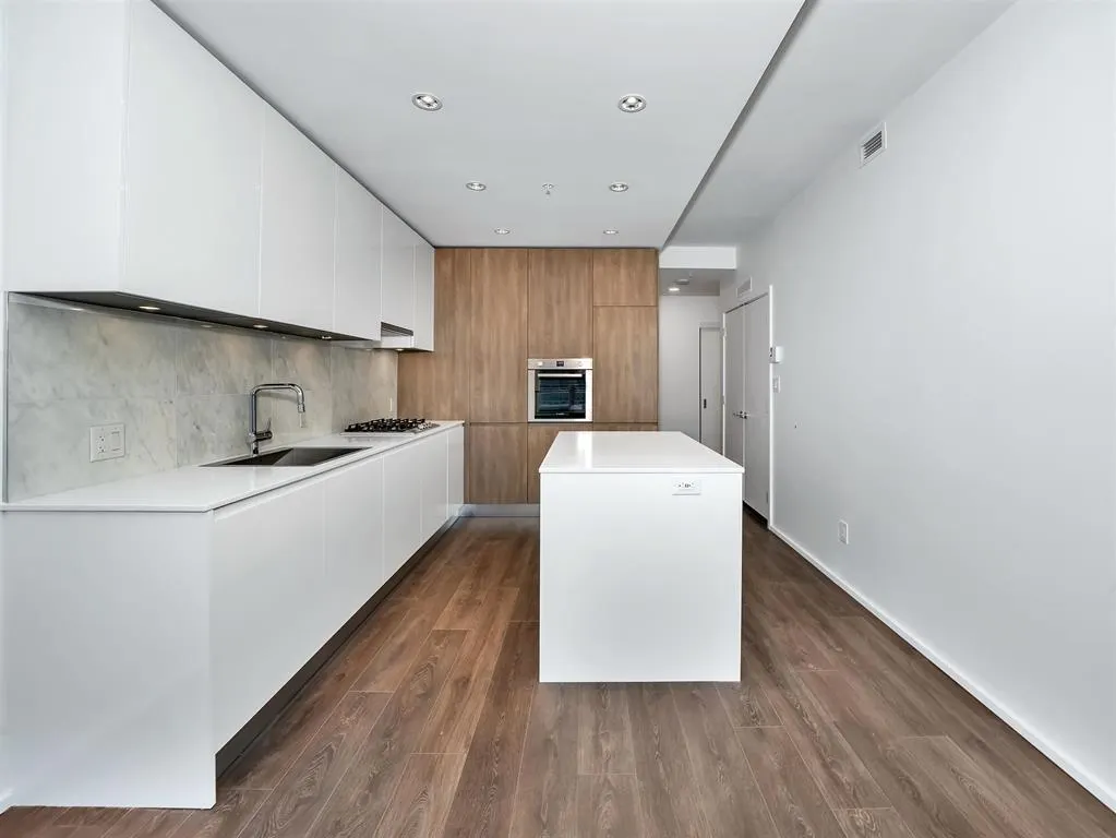 4650 Brentwood Boulevard #4906