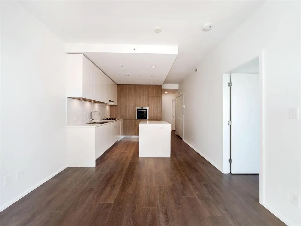 4650 Brentwood Boulevard #4906