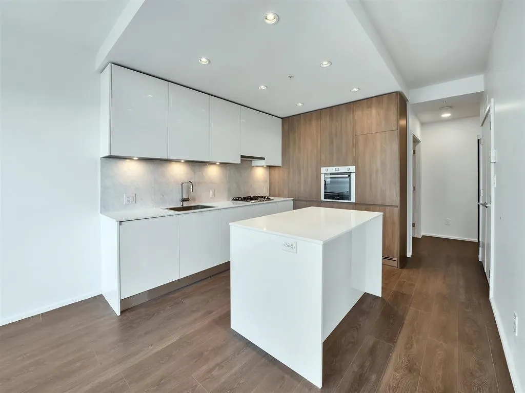 4650 Brentwood Boulevard #4906