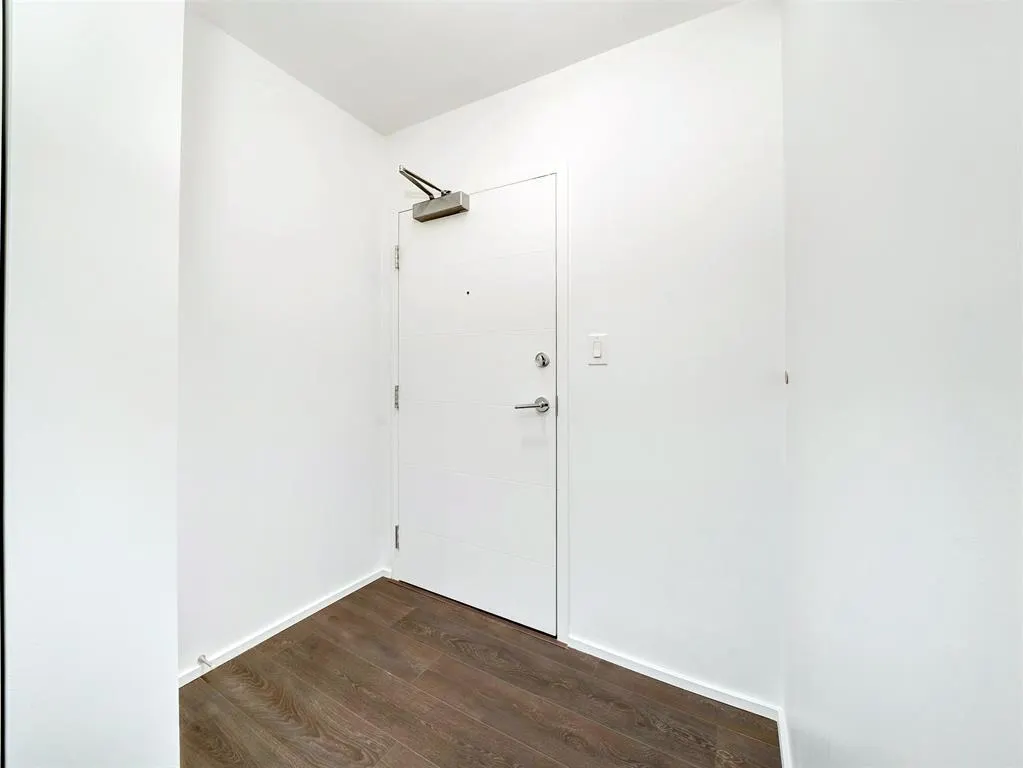 4650 Brentwood Boulevard #4906