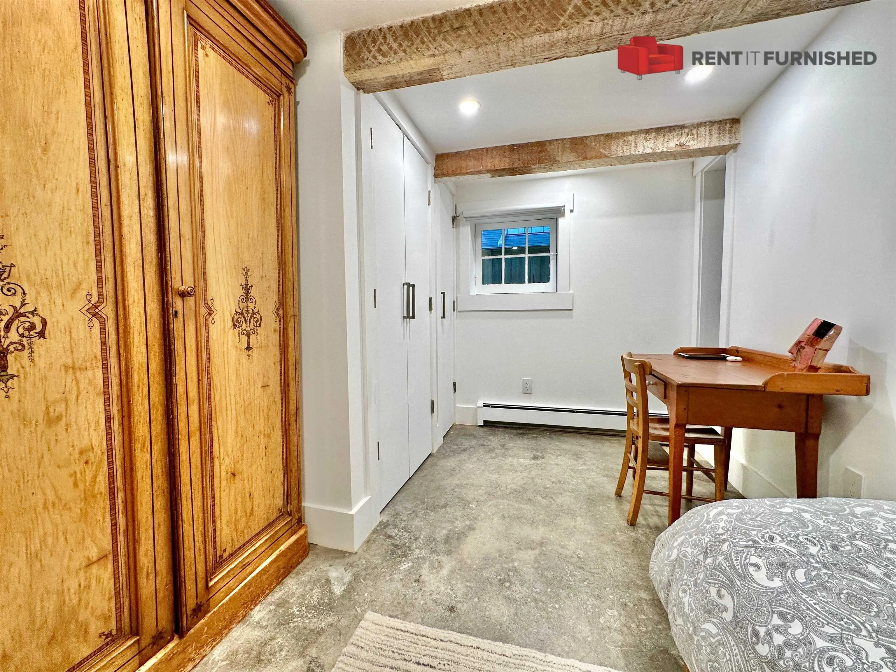 2036 W 15th Avenue