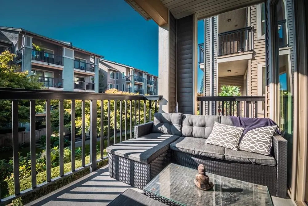 5655 210a Street #207