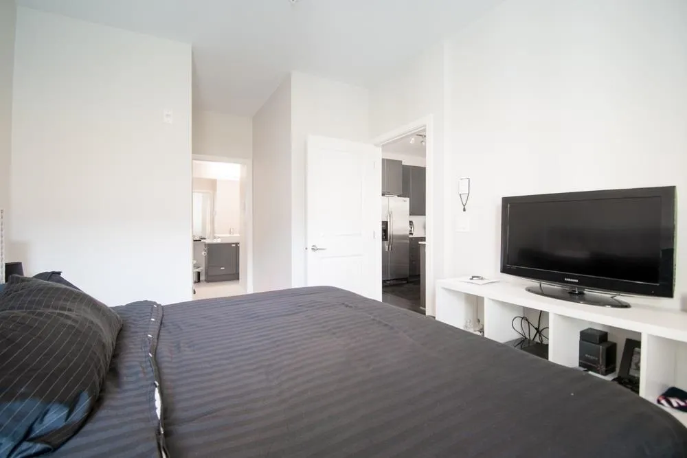 5655 210a Street #207