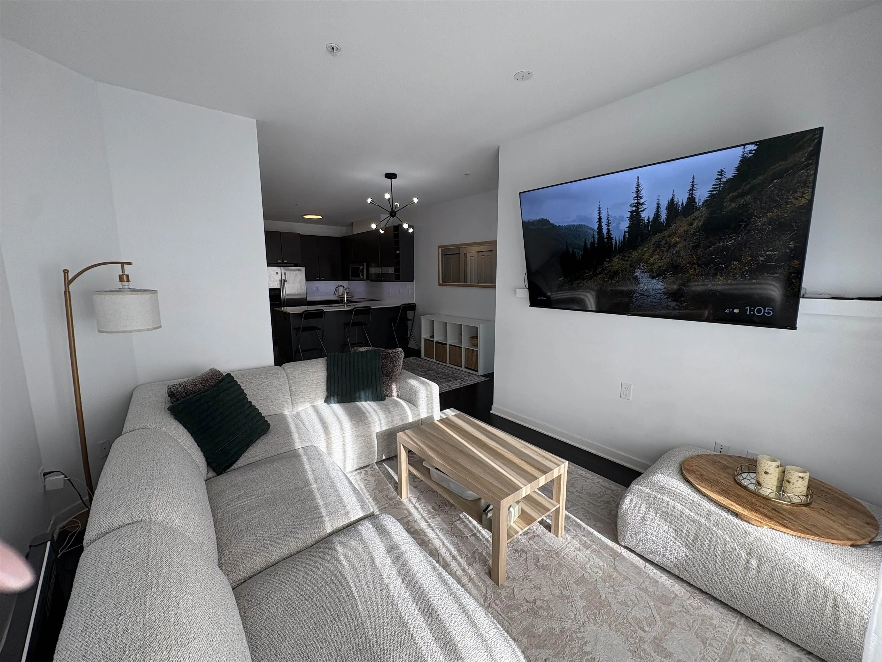 5655 210a Street #207