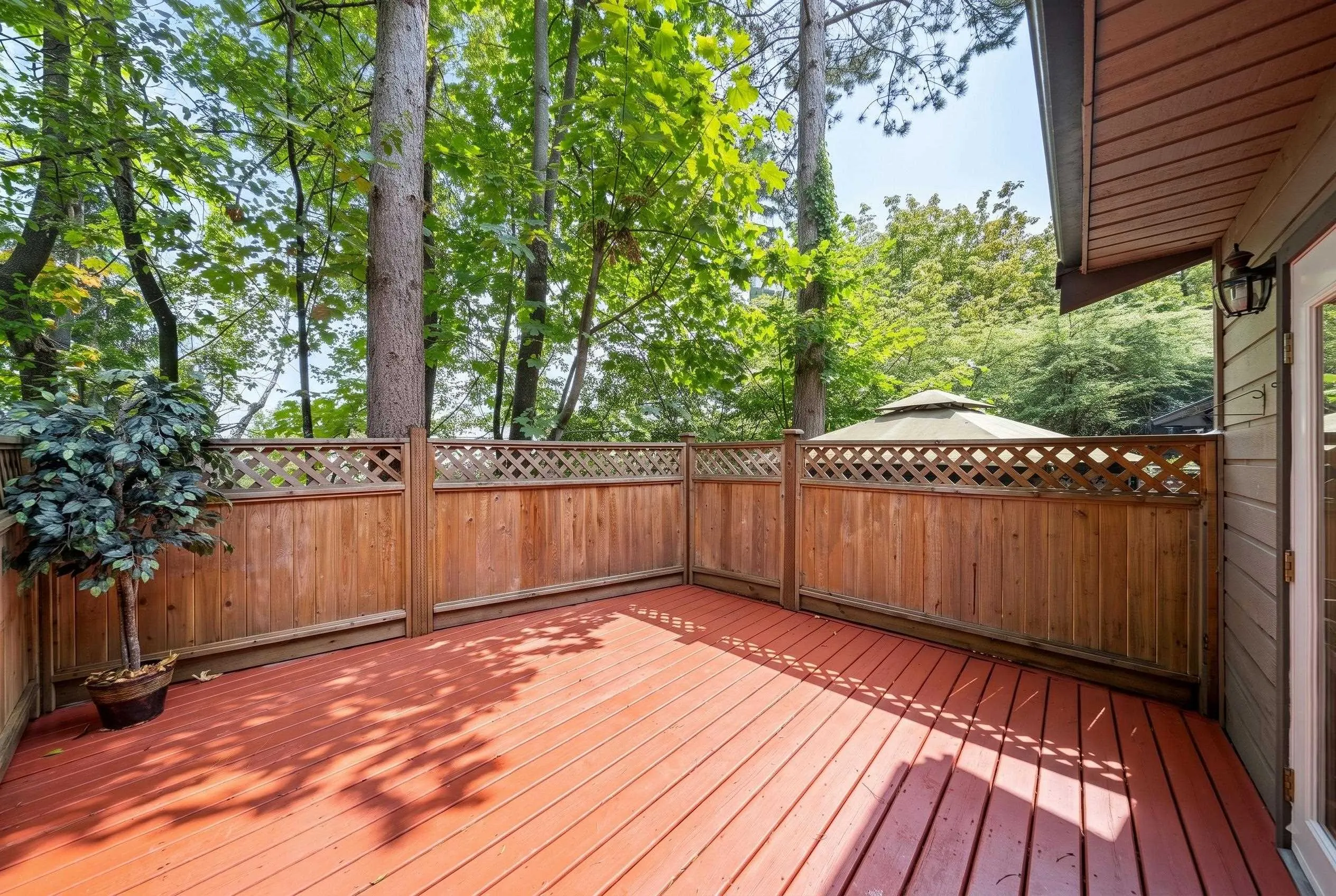 231 Balmoral Place