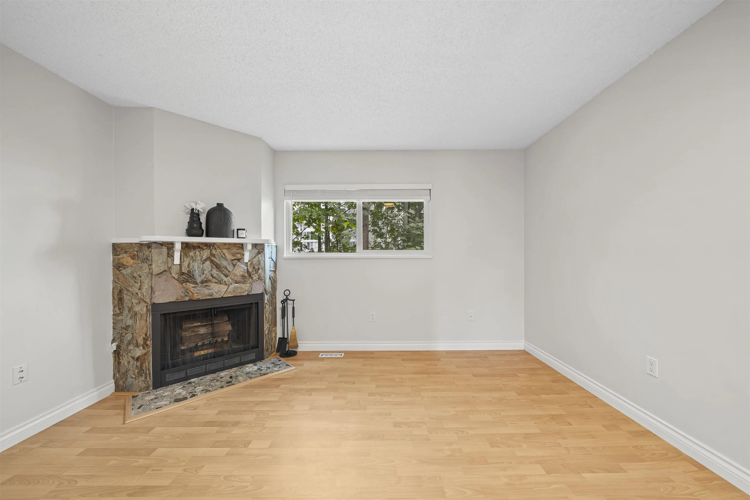 231 Balmoral Place
