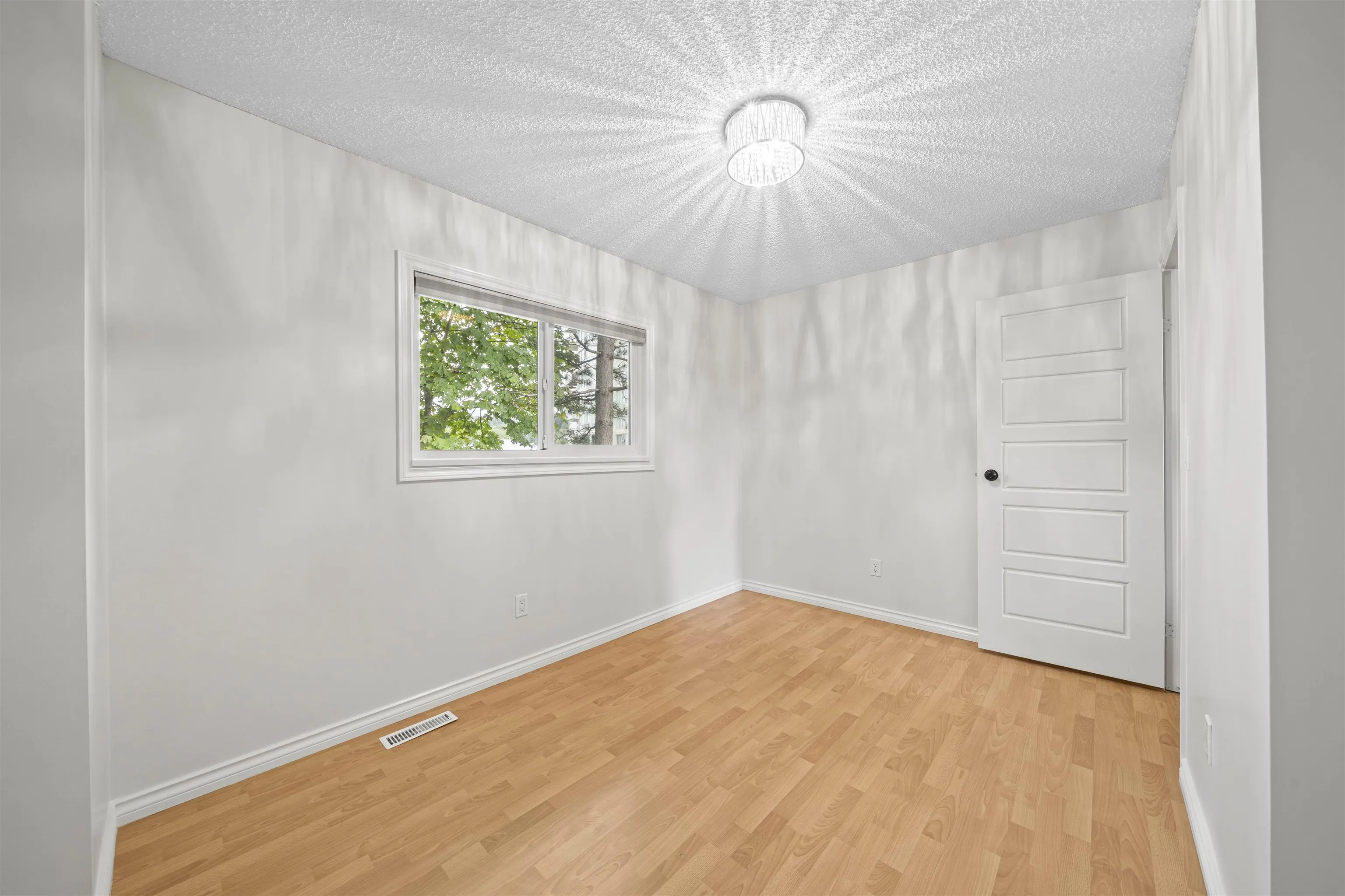 231 Balmoral Place