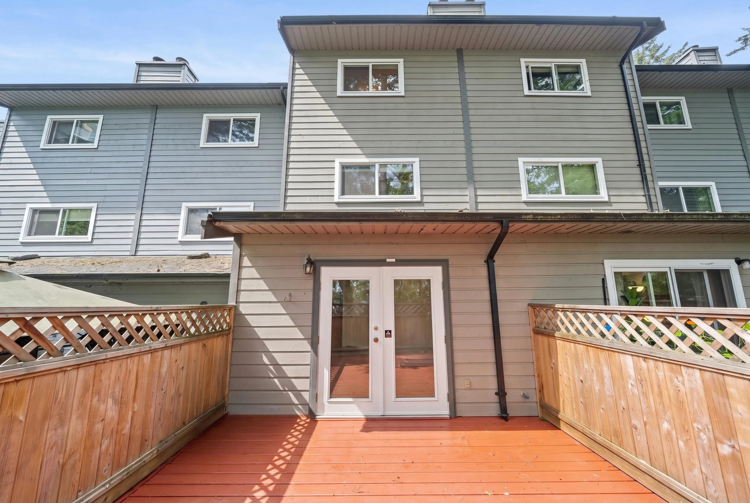 231 Balmoral Place