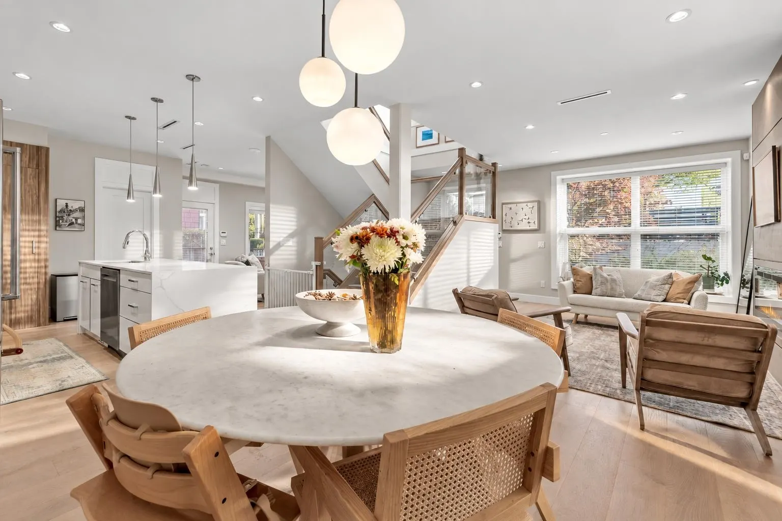 233 W 5th Street #2
