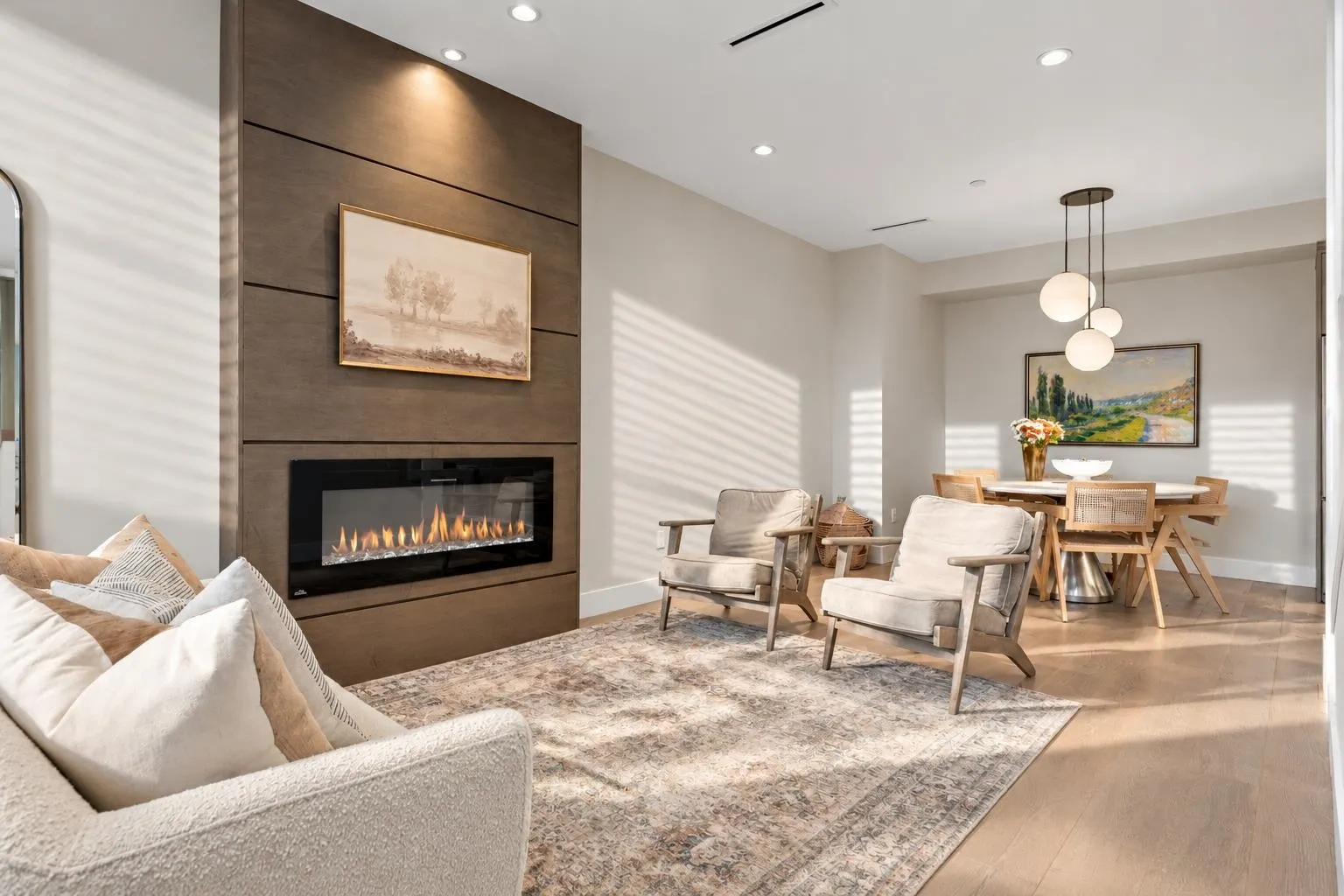 233 W 5th Street #2