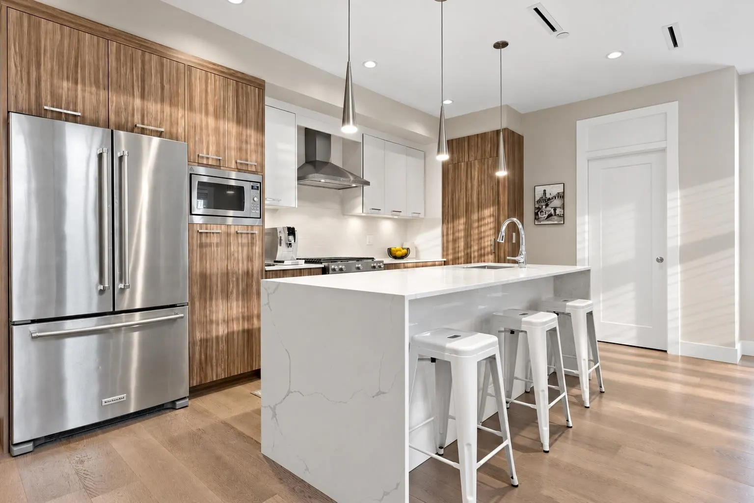 233 W 5th Street #2