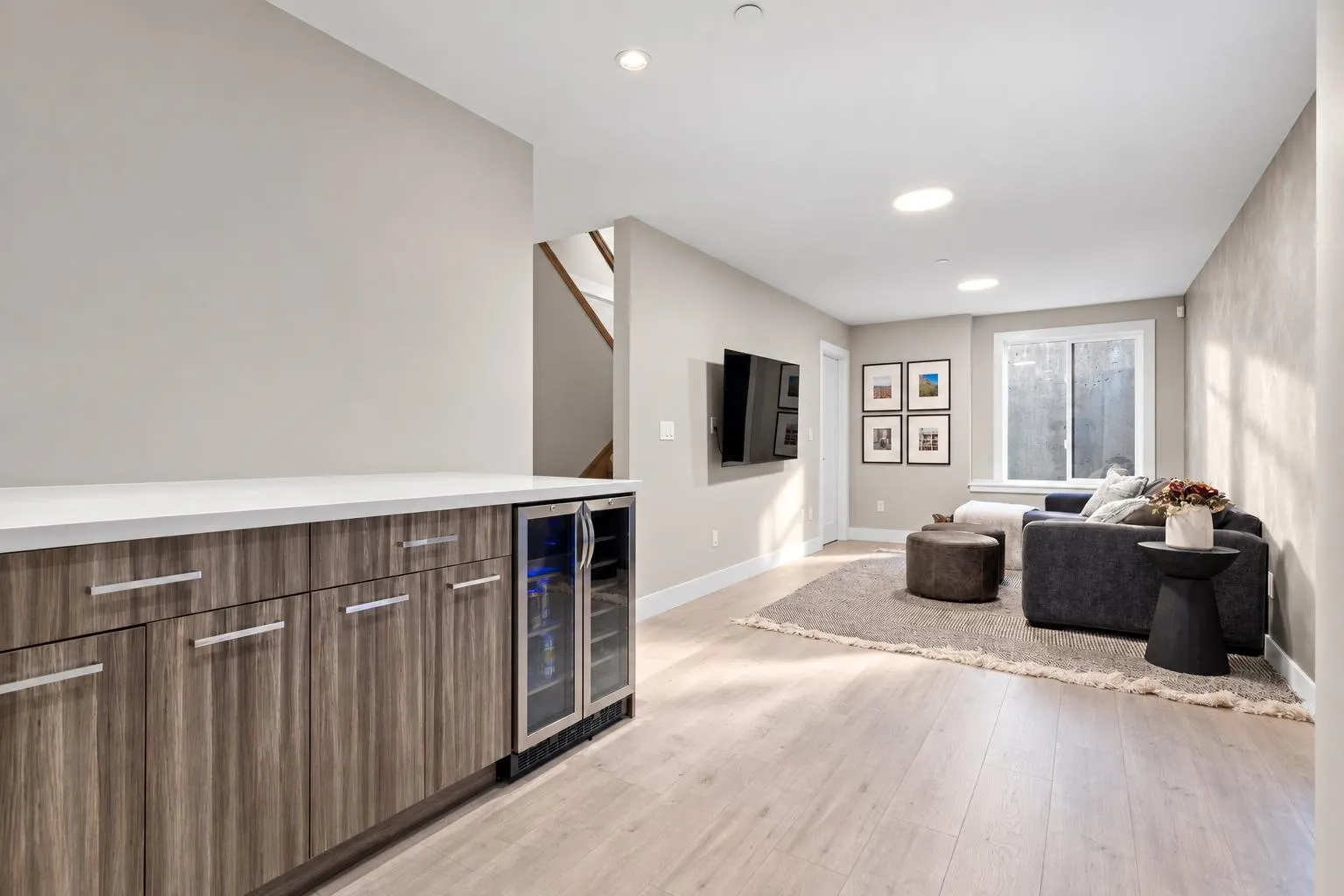 233 W 5th Street #2