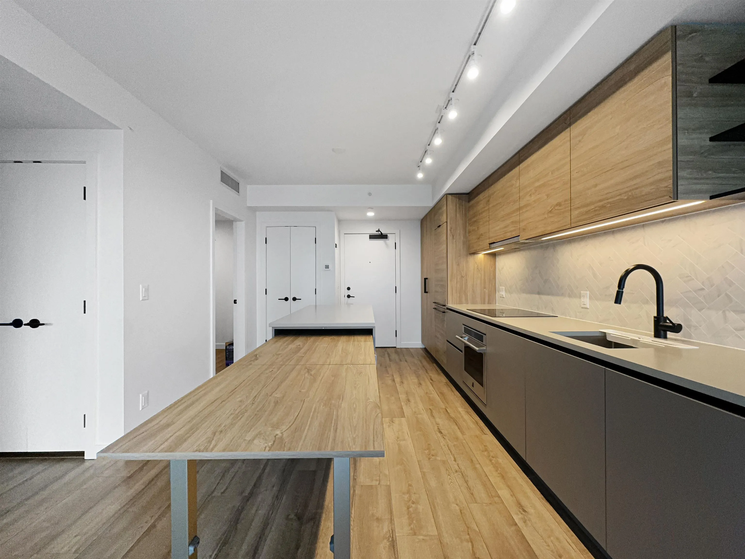 13428 105 Avenue #17xx