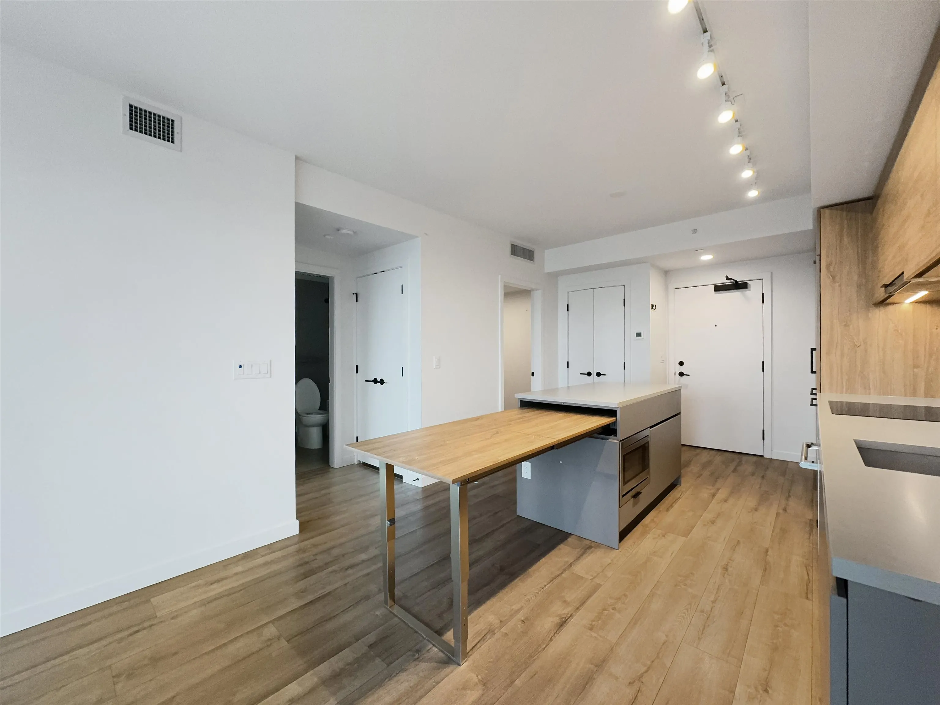 13428 105 Avenue #17xx