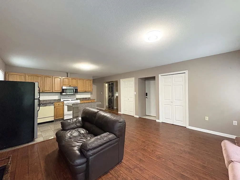 5225 Canada Way #Garden