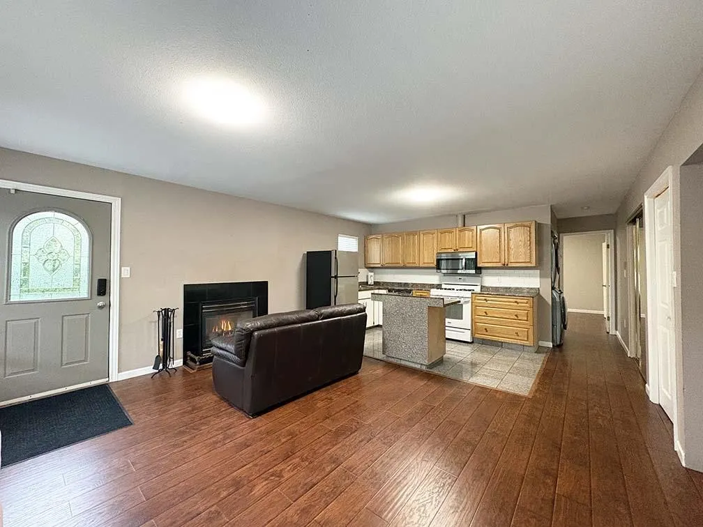 5225 Canada Way #Garden