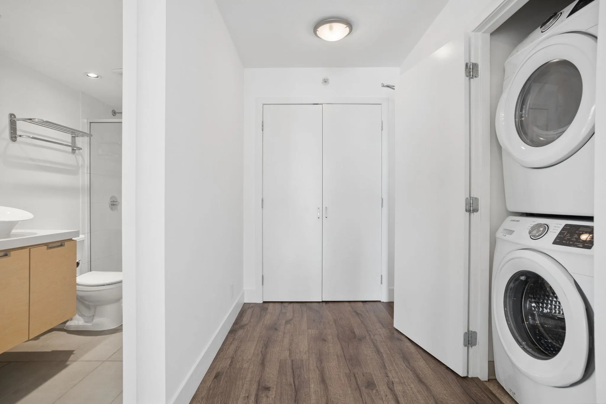 151 W 2nd Street #903