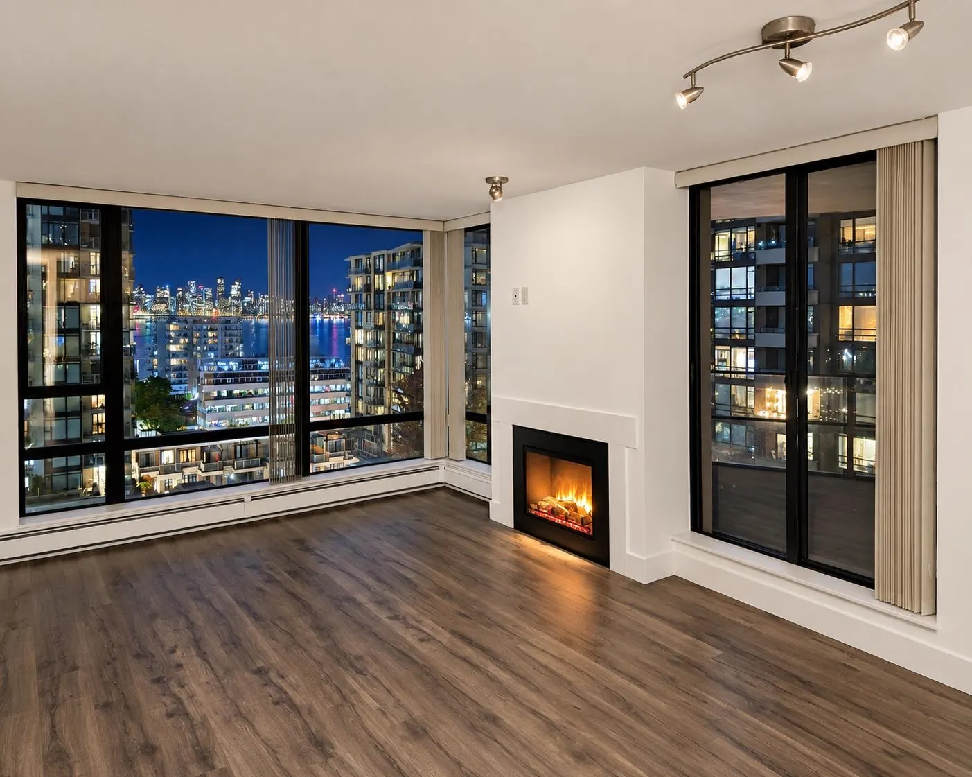 151 W 2nd Street #903