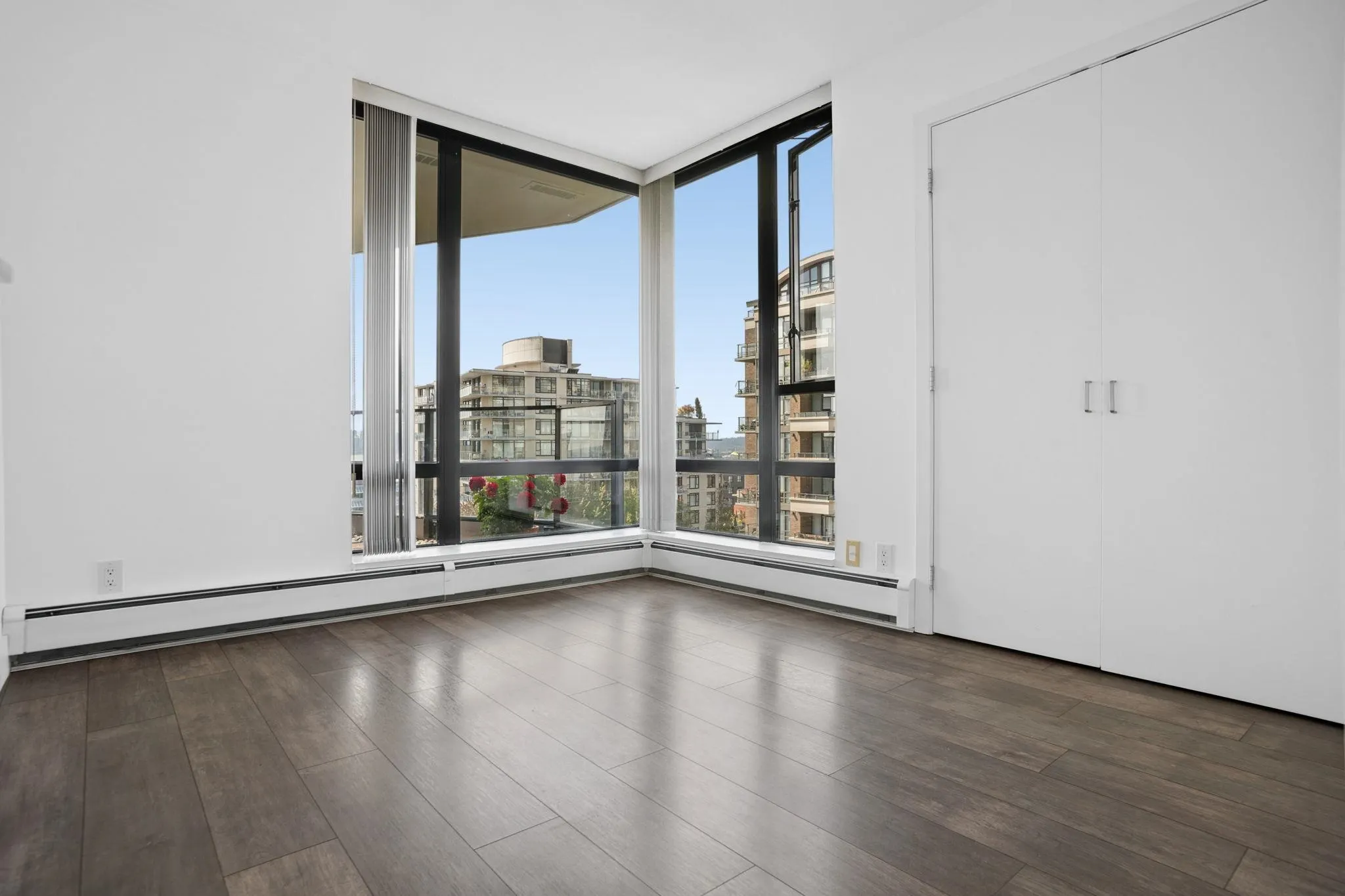151 W 2nd Street #903