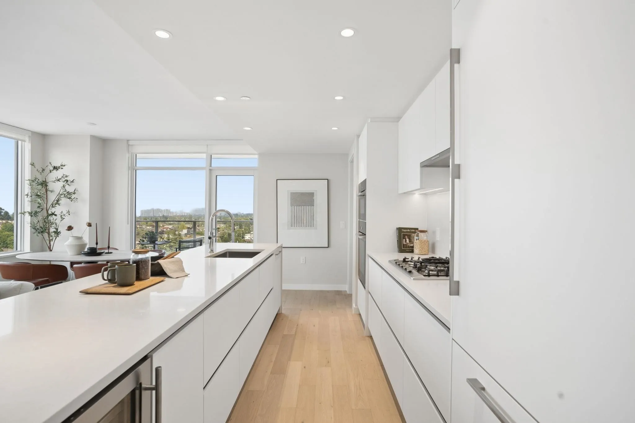 485 W 42 Avenue #1203
