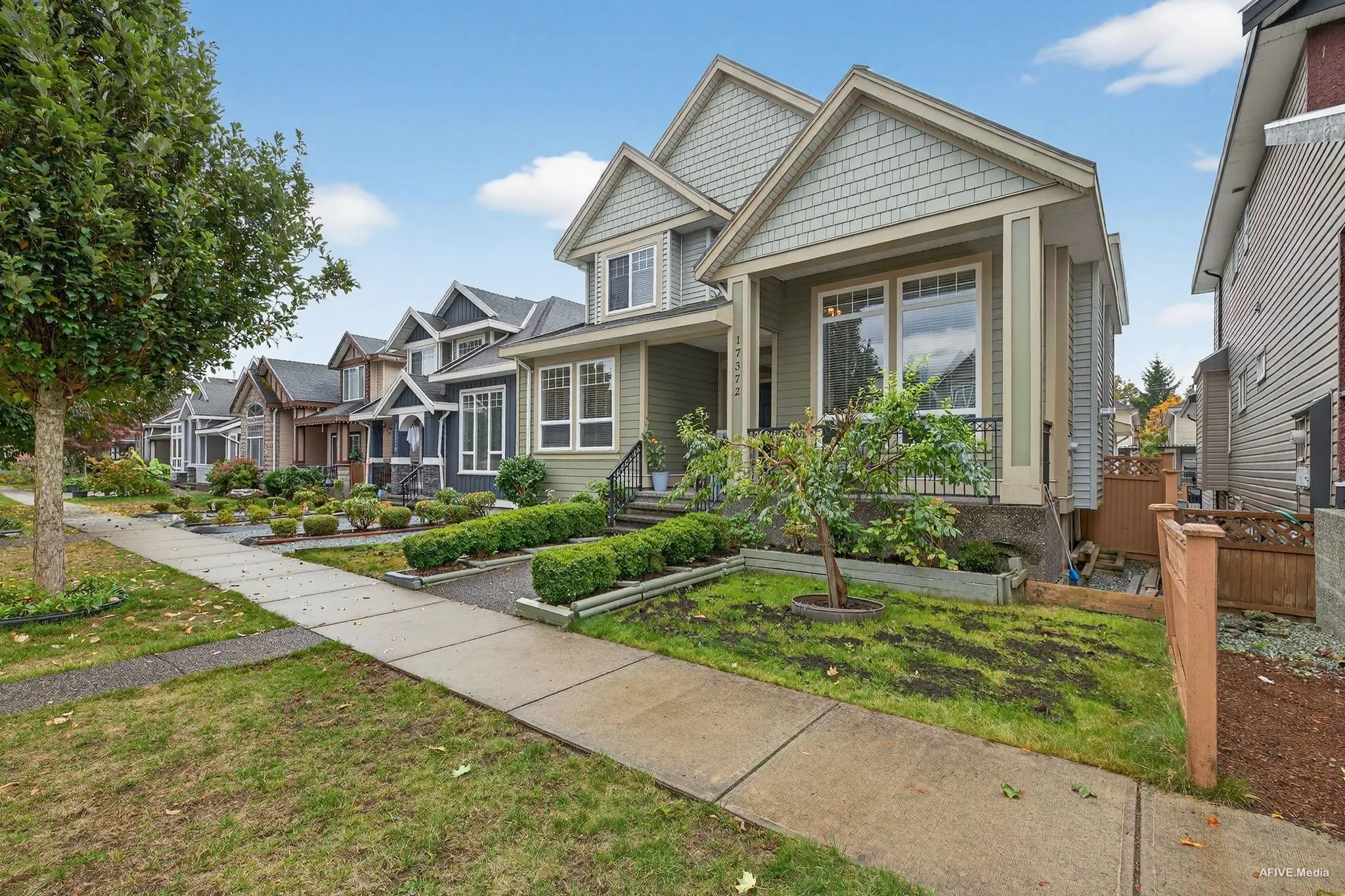 17372 64a Avenue #Avenue