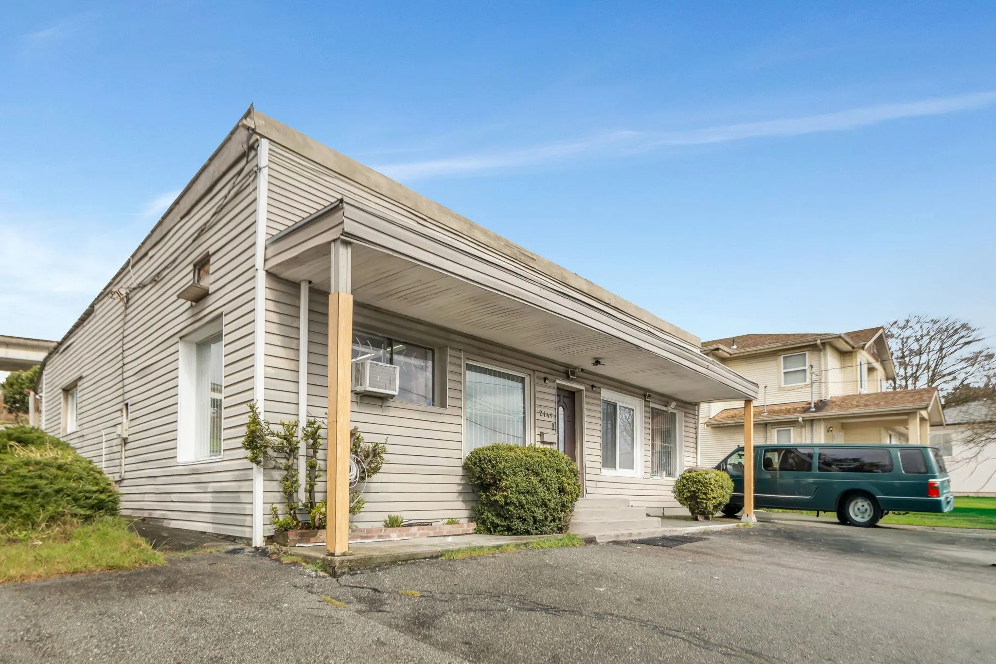 2141 Marine Way