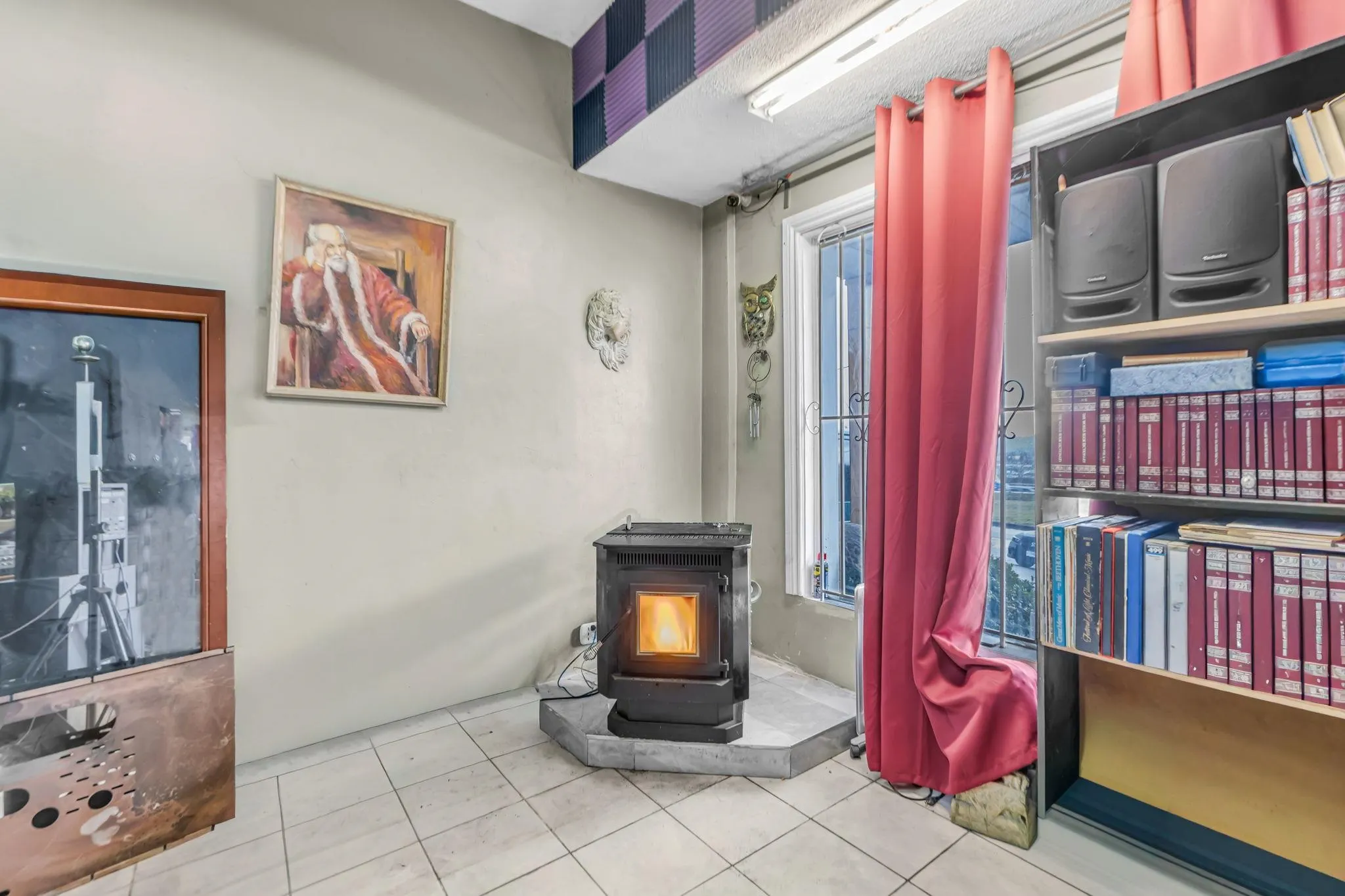 2141 Marine Way