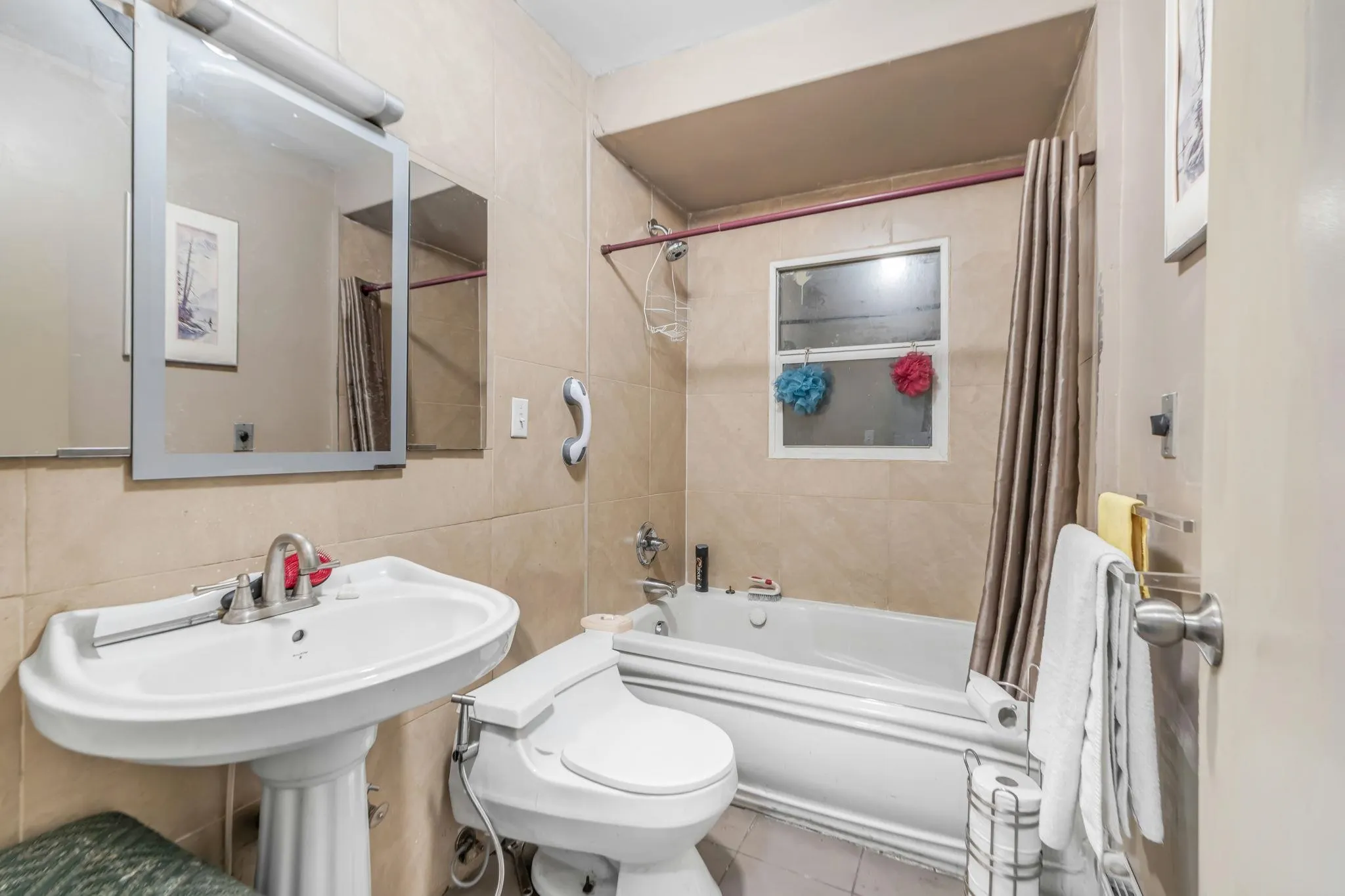 2141 Marine Way