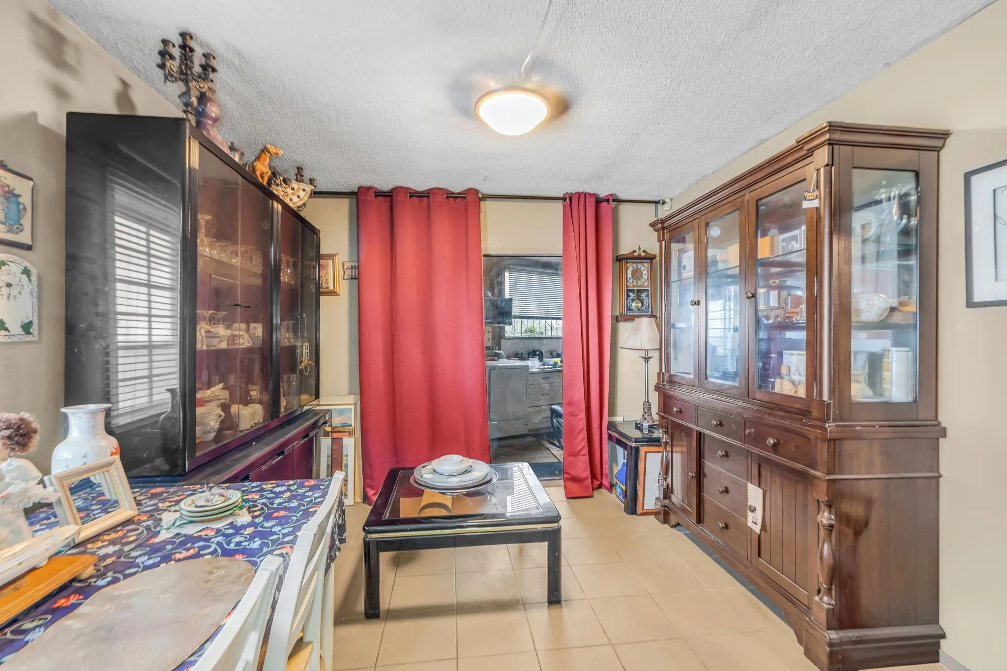 2141 Marine Way